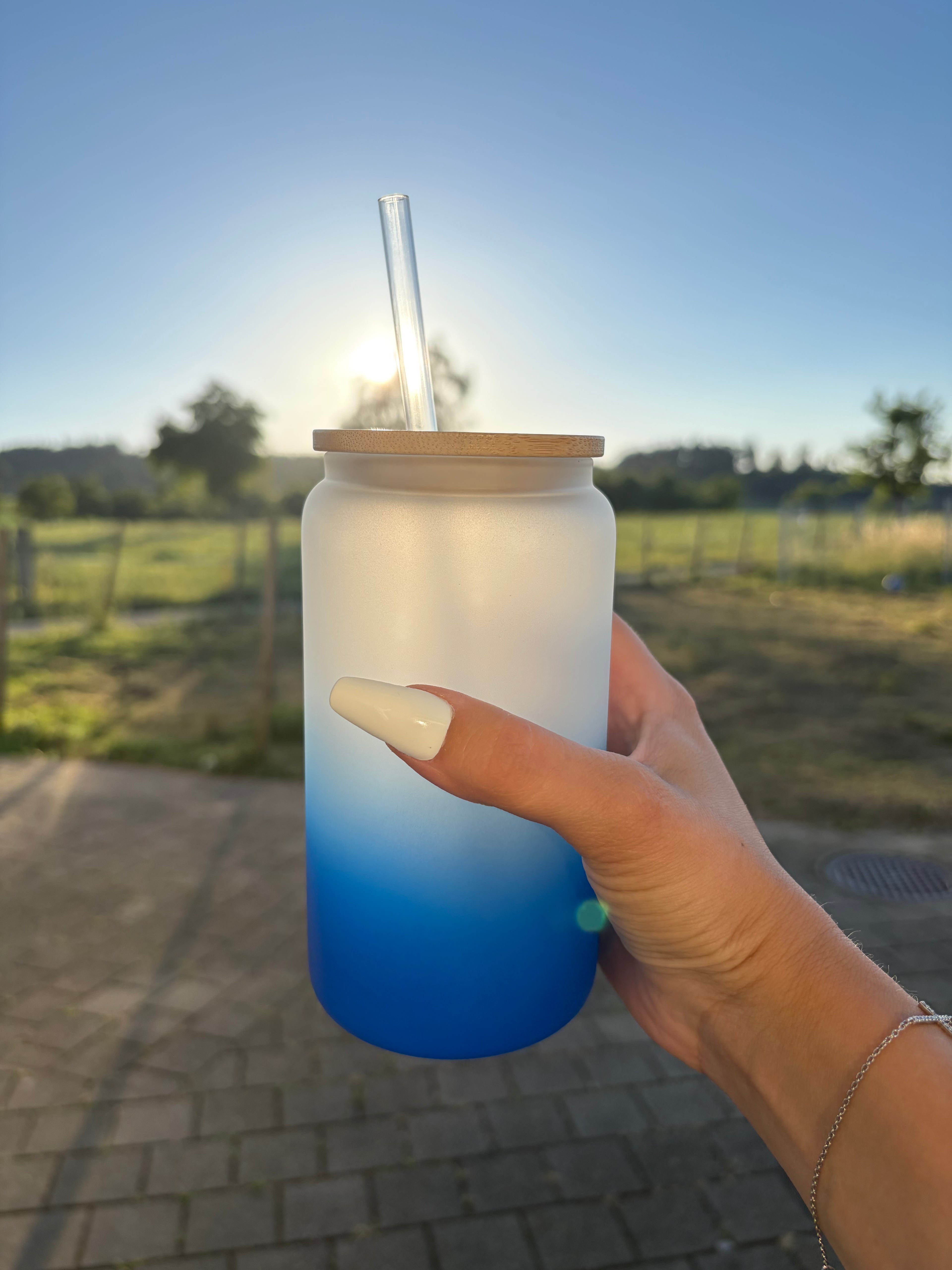 Glas Blau