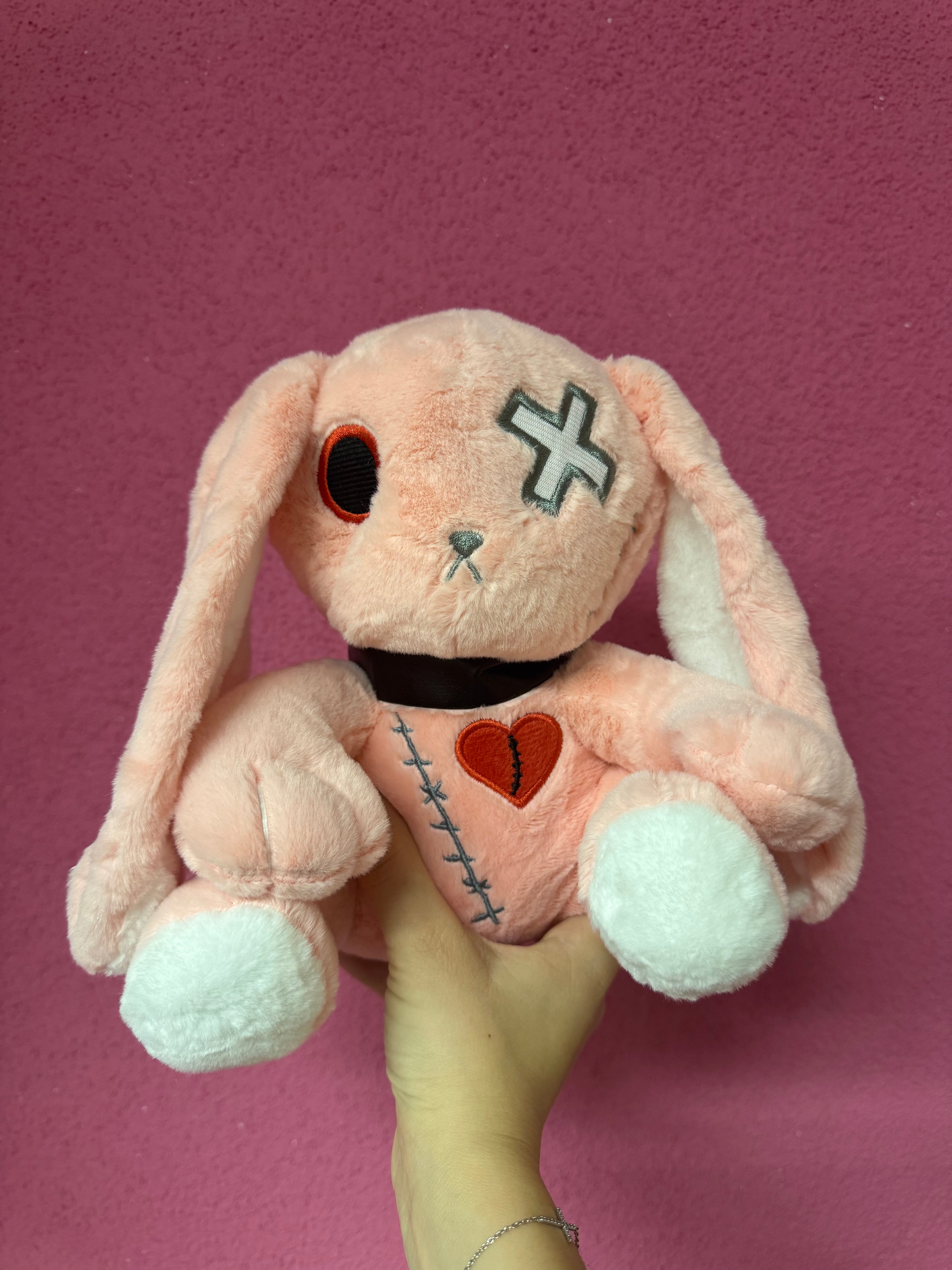 Stitch Bunny – Dein Ride-or-Die Plüschbegleiter